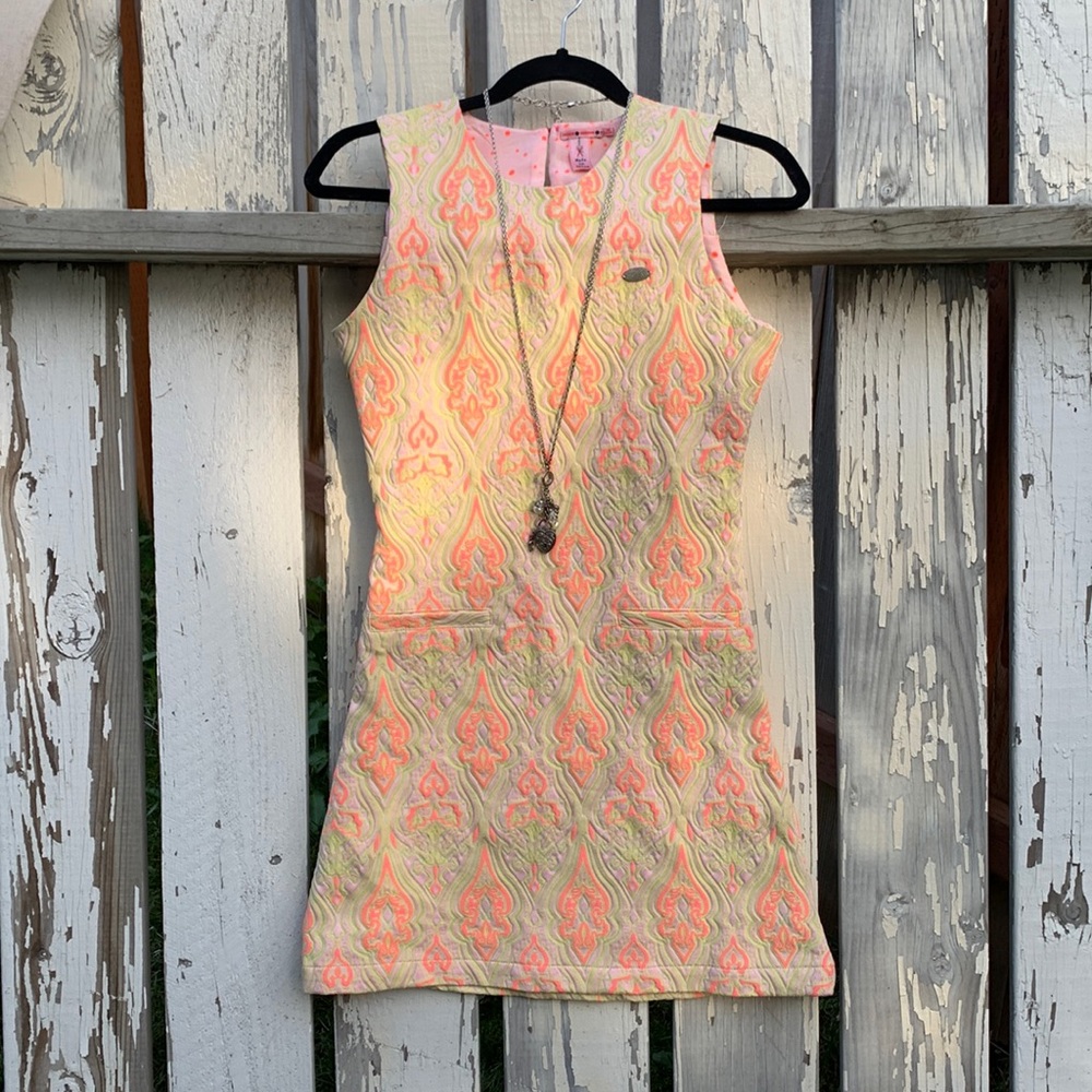 NONO European dress paisley 170-176 neon pastel